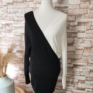 Curve Market Elegant Black and White One-Shoulder Dress Sweater